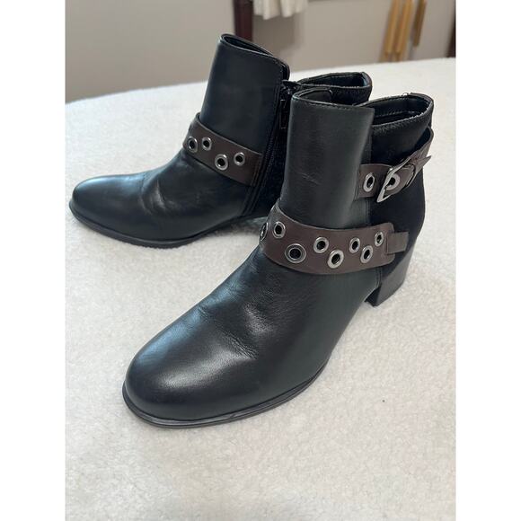 Naturalizer Women’s Boots Sz 7.5M Black Leather Upper Buckles Zip Comfort - Picture 1 of 9